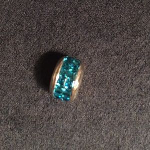 Brighton aqua bead